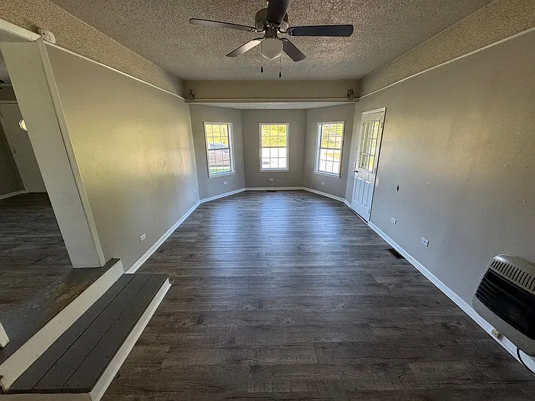 1668 Lower Sharon Rd — Photo 2