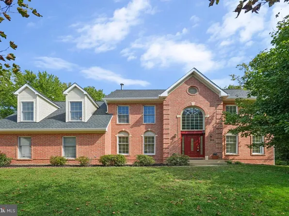 1811 Catherine Fran Dr, Accokeek, MD 20607