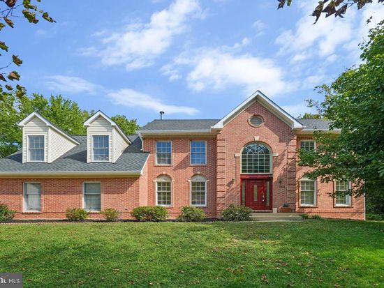 1811 Catherine Fran Dr, Accokeek, MD 20607