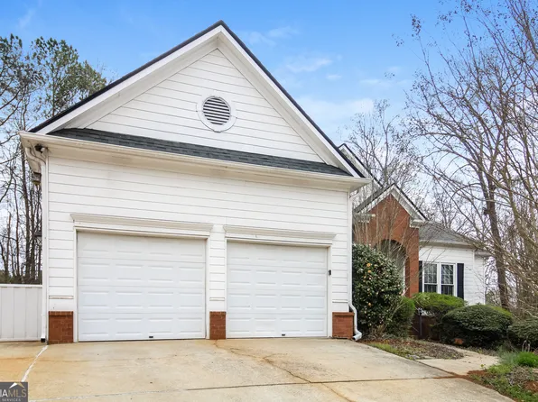 364 Valleyside Dr, Dallas, GA 30157