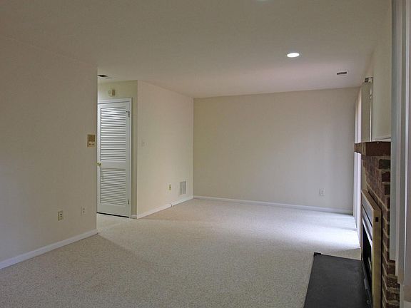 4th image of 5117 Bellemeade Ln