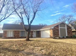 8701 Rolling Green Ave, Oklahoma City, OK 73132