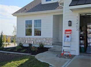 13403 W 174th Ter, Overland Park, KS 66221