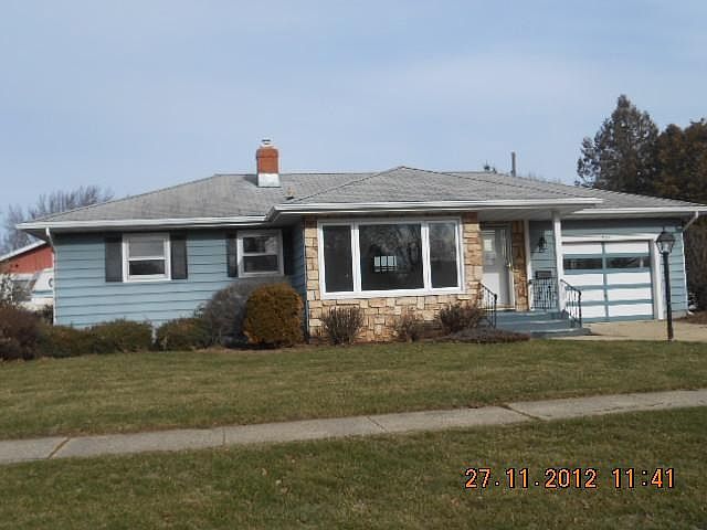 1st image of 1914 Peterson Ave