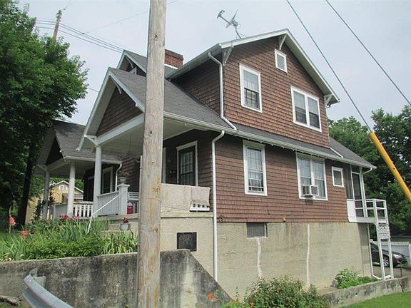 3rd image of 100 Lafayette Dr #102