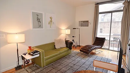 Rented by Park Property Advisors
