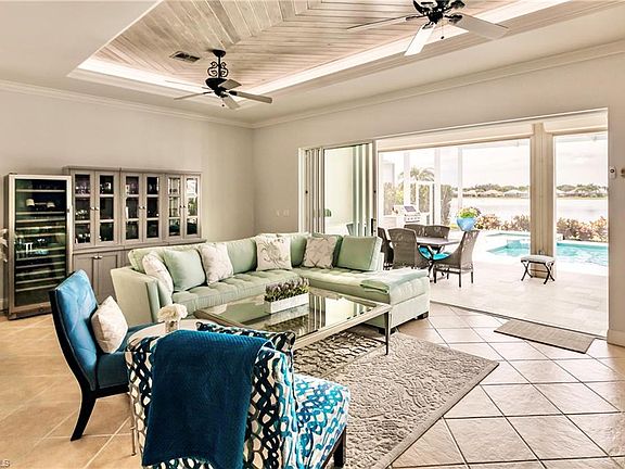 3rd image of 4011 Jasmine Lake Cir