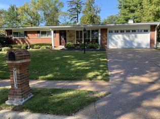 9113 Hatton Dr, Saint Louis, MO