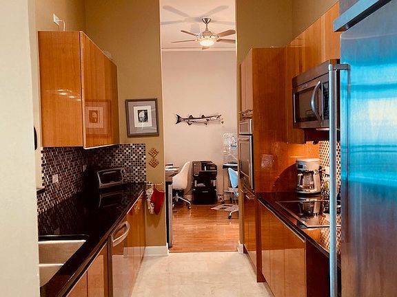 5th image of 450 E Waterside Dr Unit 3307