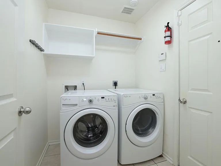 7 N Regan Mead Cir — Photo 30