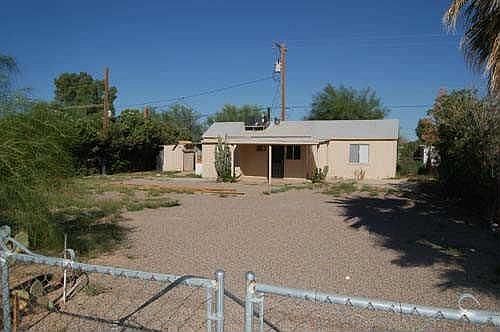 1st image of 4457 N Palomino Ln