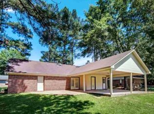 4013 Torrey Pines Dr, Jackson, MS 39272
