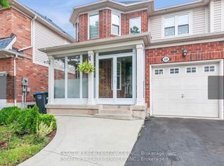68 Ponymeadow Way, Brampton, ON L6X 0M4