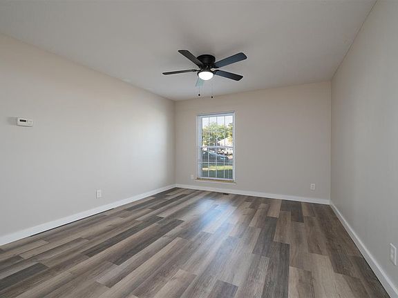 4th image of 2515 Baylor Pl