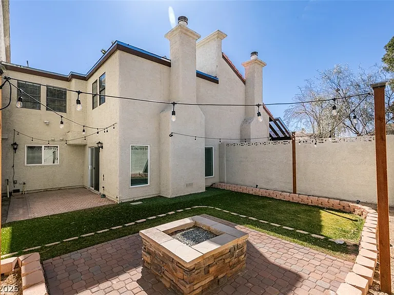 5046 Schumann Dr — Photo 39