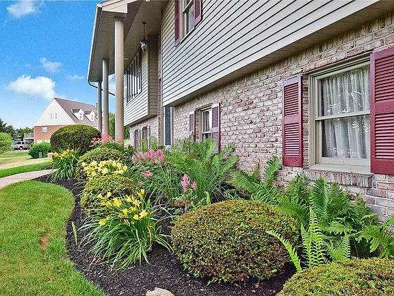 4th image of 3960 Shirley Dr N