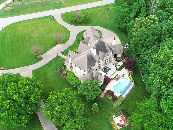 2nd image of 3300 Bridle Path Ct