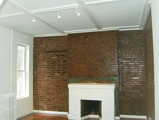 Rented by Sky Management | media 59