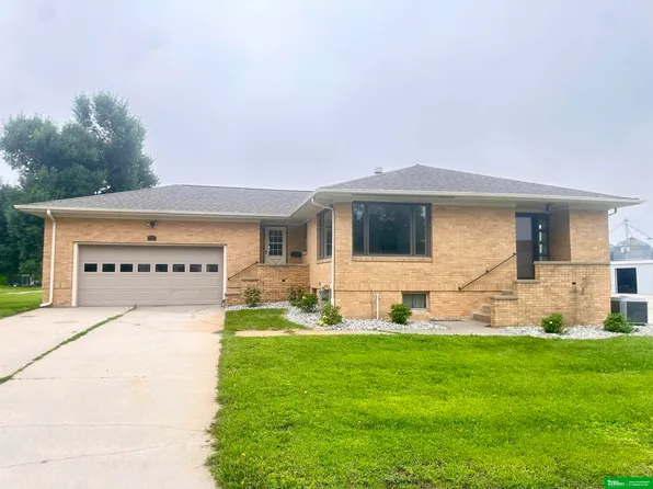 205 E Sheridan St, West Point, NE 68788