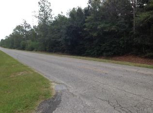 Del Monte Dr, Milton, FL 32583