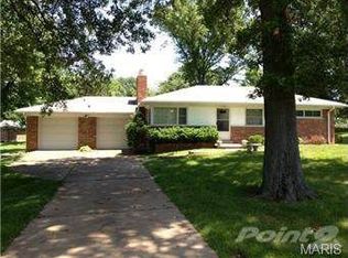 4684 Venarde Dr, Saint Louis, MO 63128