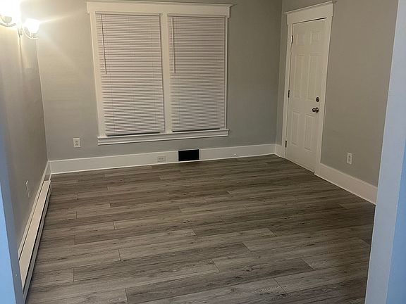 5th image of 1 E Garfield St #2