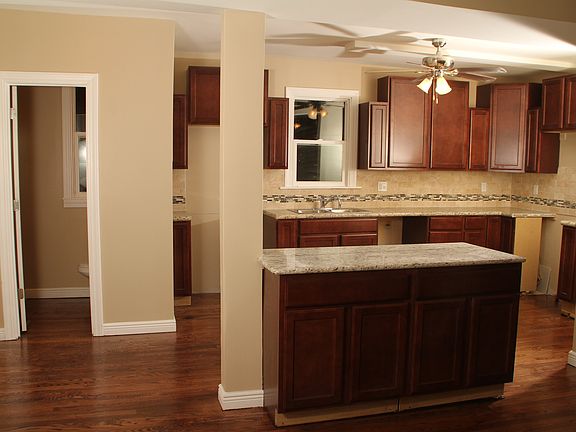 Open Kitchen