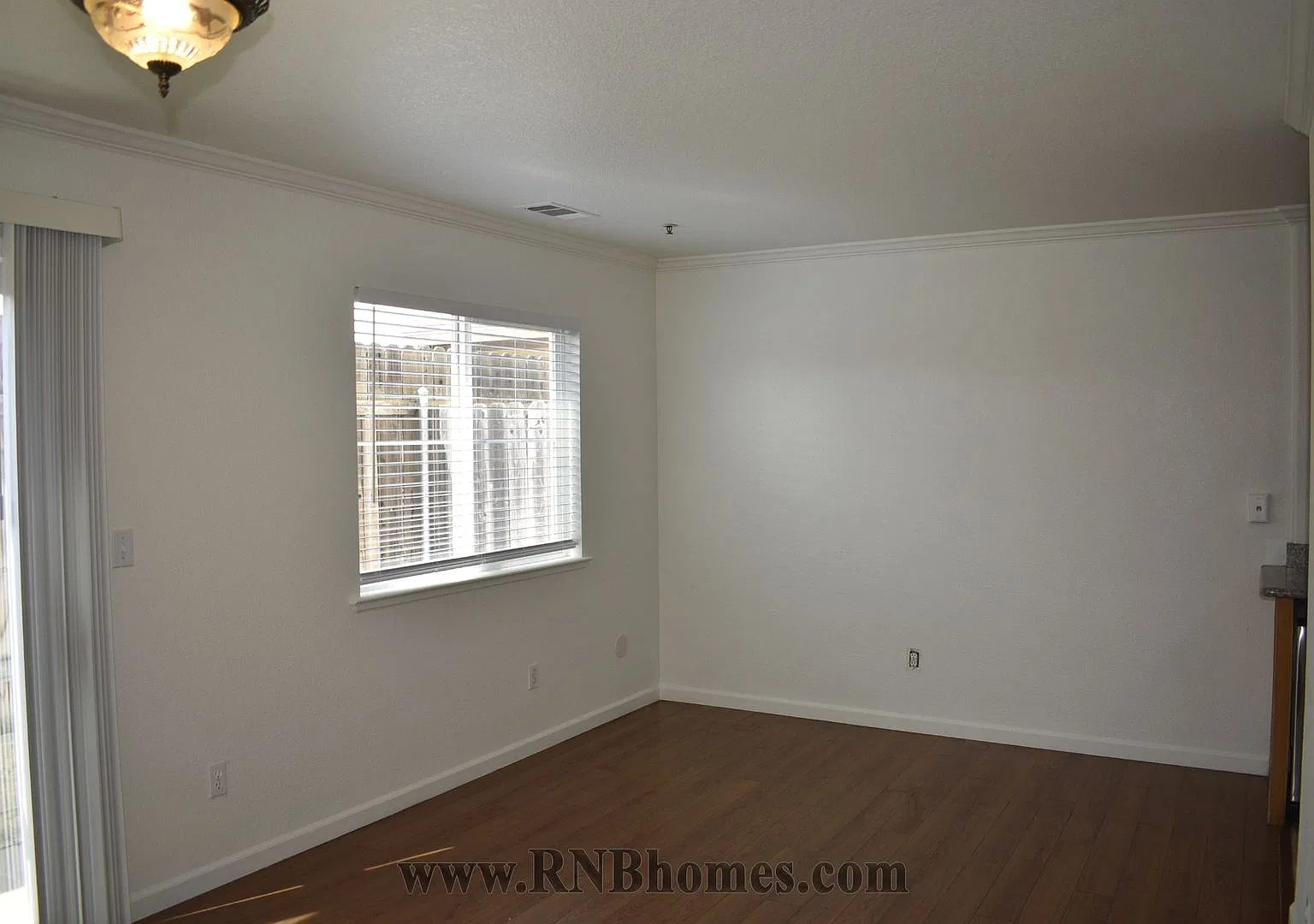 Mobley Avenue 367 — Photo 3