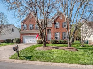 6416 Red Maple Dr, Charlotte, NC 28277