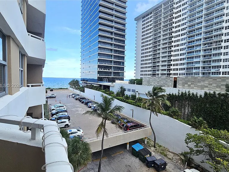 1980 S Ocean Dr #4L — Photo 21