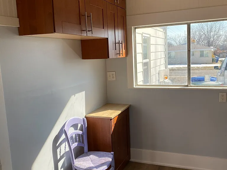 1884 S 1900 E — Photo 16