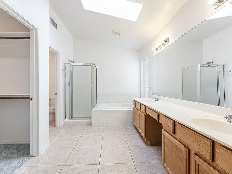 1520 E Villa Rita Dr — Photo 23