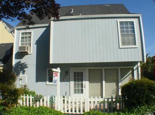 8266 Windmill Farms Dr, Cotati, CA 94931