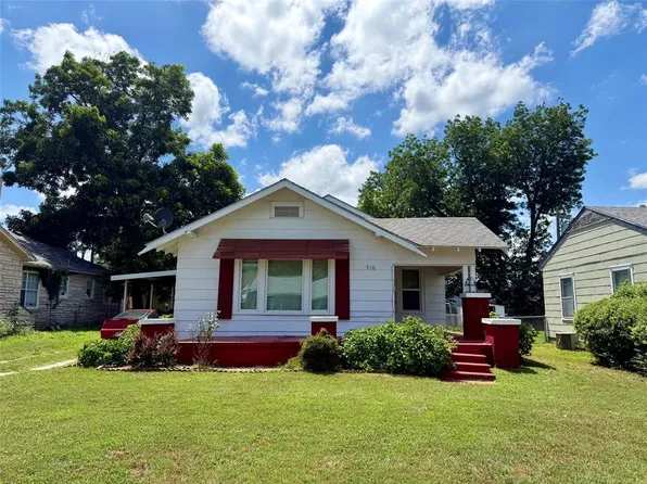 910 Overland Ct, Shawnee, OK 74801