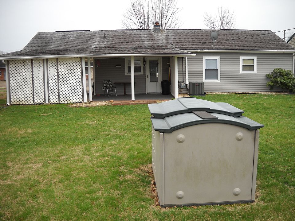 2nd image of 320 Kikipua St
