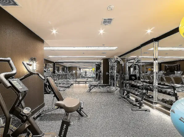 1270 New York Avenue image 11 of 21