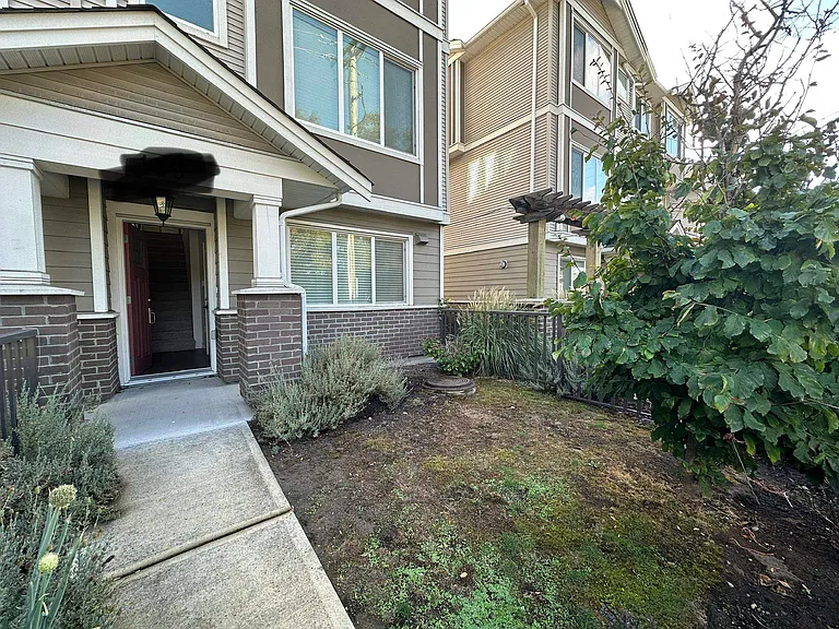 9080 No 3 Rd — Photo 2