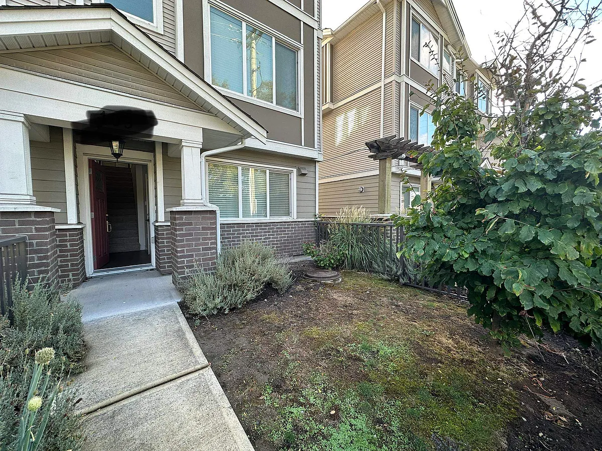 Building Photo - 9080 No 3 Rd