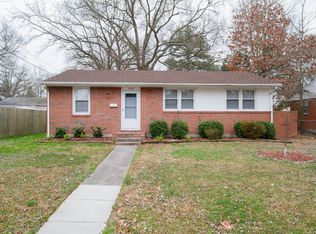 1218 Cleona Dr, Chesapeake, VA 23324