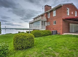 120 Polk St, Burlington, IA 52601