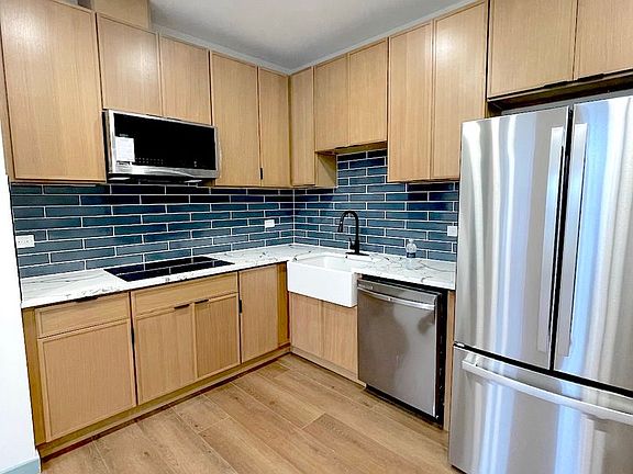 2nd image of 1001 W 31st St #C2