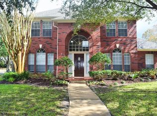 2004 Barrington Pointe Dr, League City, TX 77573
