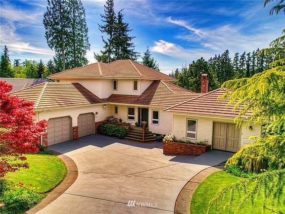 2nd image of 1047 Aaron Avenue