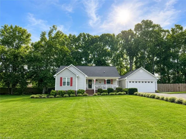 1854 Billy T Trl, Mebane, NC 27302