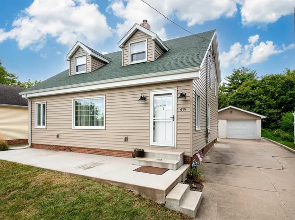 419 N Willow St, Toluca, IL 61369