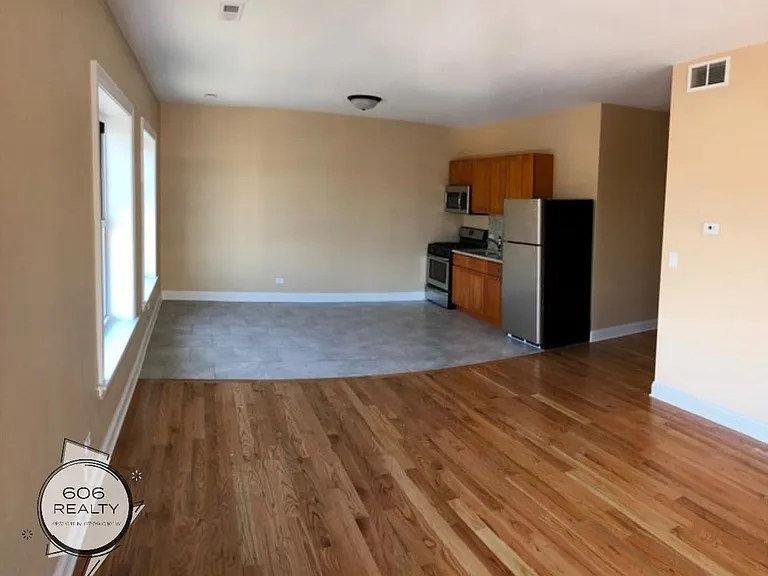 6001 W Cermak Rd — Photo 3