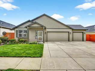 3424 Ford Dr, Medford, OR 97504