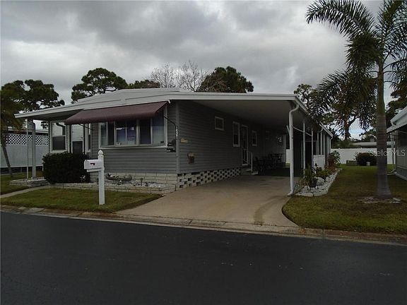 3rd image of 10461 Holiday Shores Dr #304