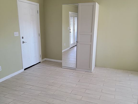 2nd image of 66071 Buena Vista Ave #2