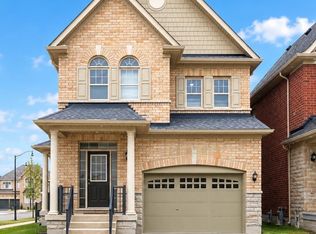 7 Hoxton Rd, Brampton, ON L7A4L9